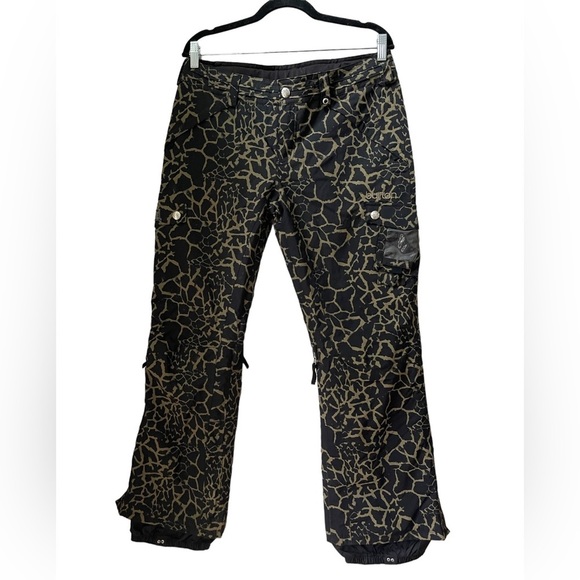 Burton Dri Ride Giraffe Print Cargo Ski/ Snow Pant Size: Small